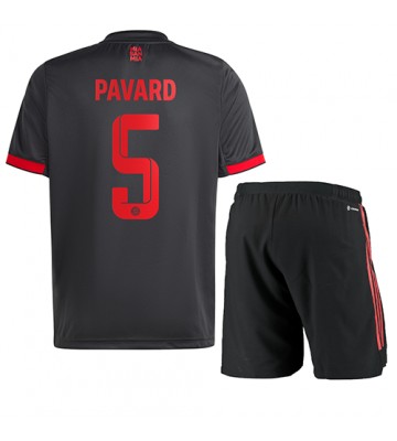 Bayern Munich Benjamin Pavard #5 Tredjedraktsett Barn 2022-23 Kortermet (+ Korte bukser)